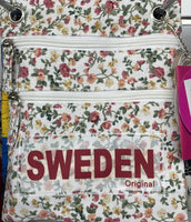 Robin Ruth - Passport Bag flowers